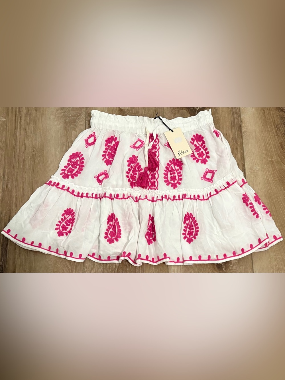 Elan White Mini Skirt with Hot Pink Embroidery